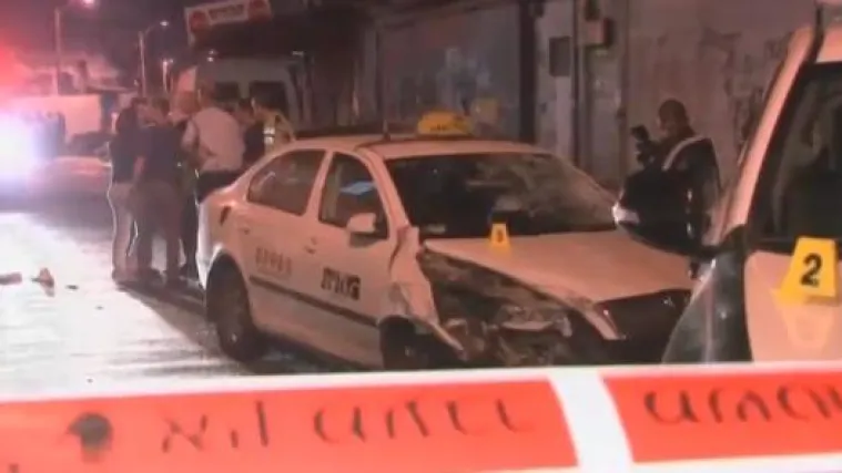 'Pokosio' policiju pa prolaznike napao nožem