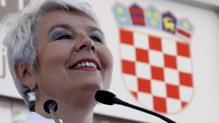 Premijerka se obru&scaron;ila na predsjednika Josipovića