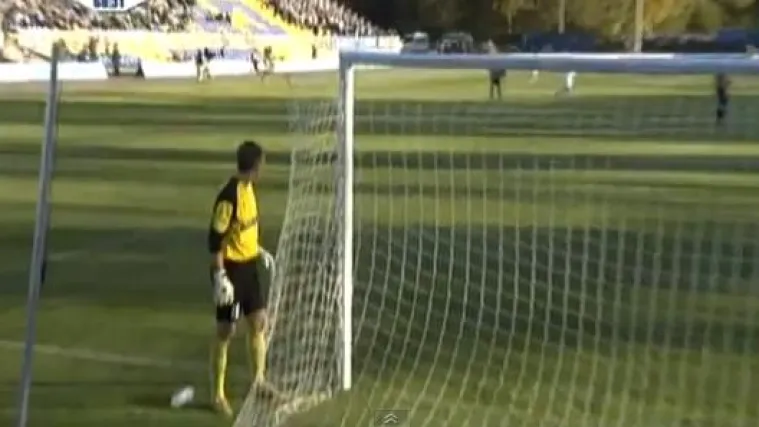 Vratar kojem svi mogu zabiti gol