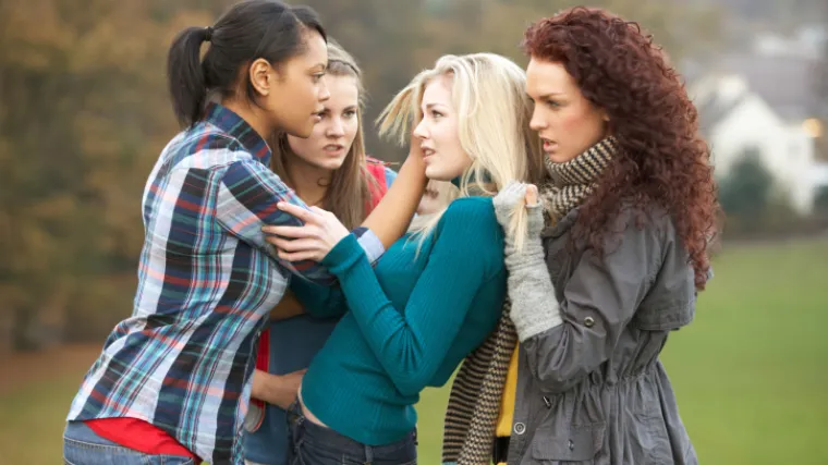 Zagrebačke srednjoškolke pretukle kolegicu