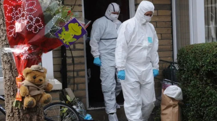 Majka živjela s mrtvim sinom