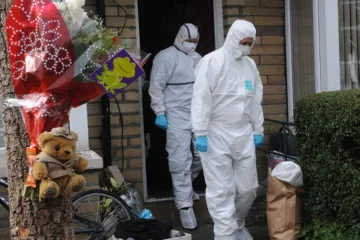 Majka živjela s mrtvim sinom