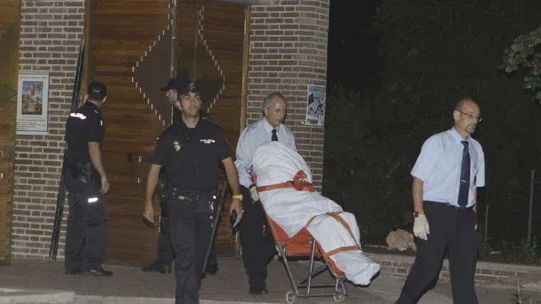 Pomahnitali ubojica usred crkve ubio trudnicu!