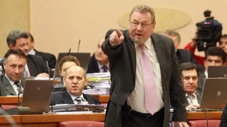 &Scaron;eks prozvao stranačkog kolegu