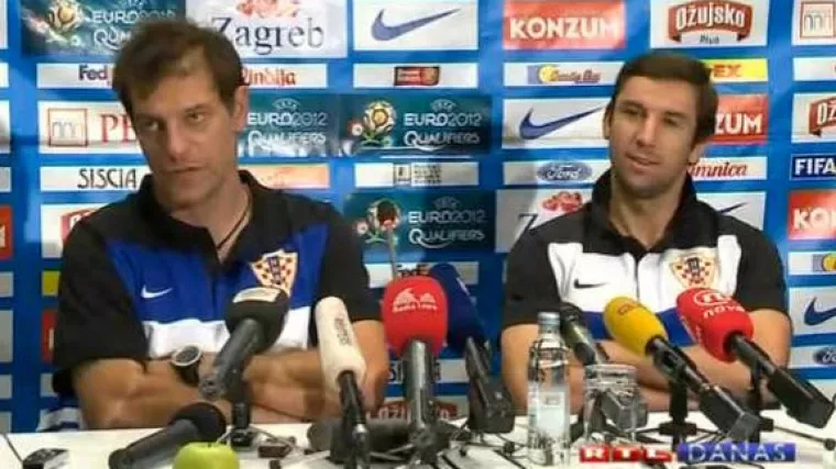 Rovinjski osmjesi kao paravan grčkoj tragediji