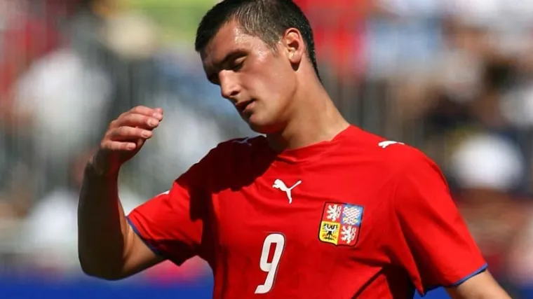 Če&scaron;ki nogometa&scaron; hitno prevezen u bolnicu