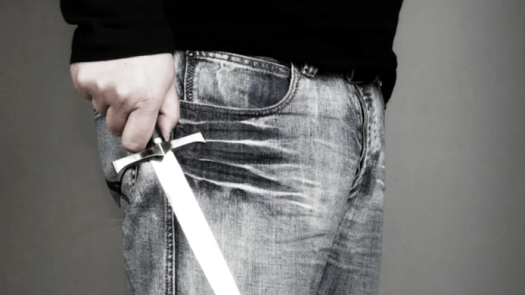 Zaklao učiteljicu zbog par stotina kuna