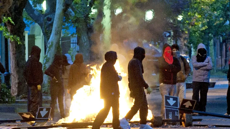 Žestoki obračun policije i studenata