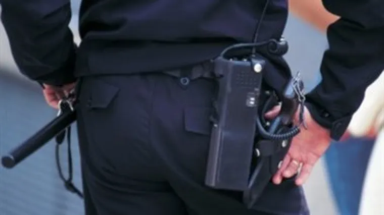 Nespretni za&scaron;titar upucao sam sebe