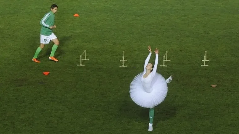 Nogometa&scaron;e na treningu omele polugole balerine