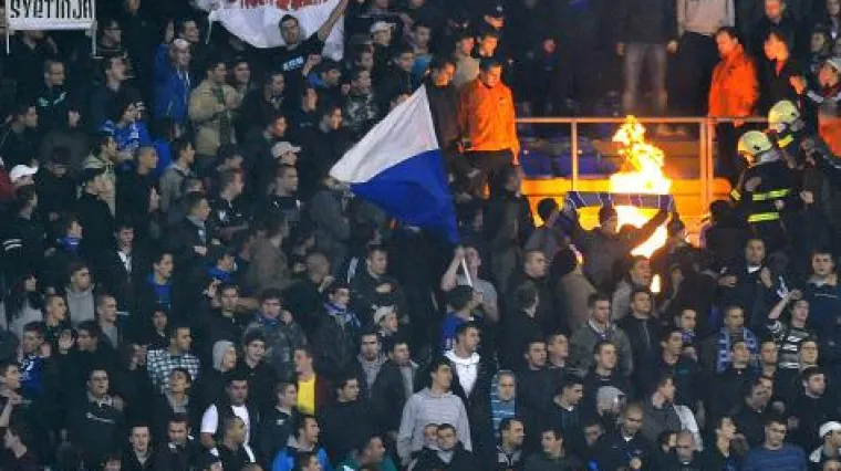Dinamo se javno obru&scaron;io na huligane!