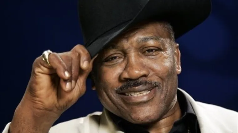 Preminula boksačka legenda Joe Frazier