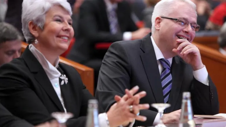 Premijerka Kosor: Milanović se mene boji!