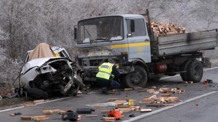 Stravična prometna nesreća kod Vukovara