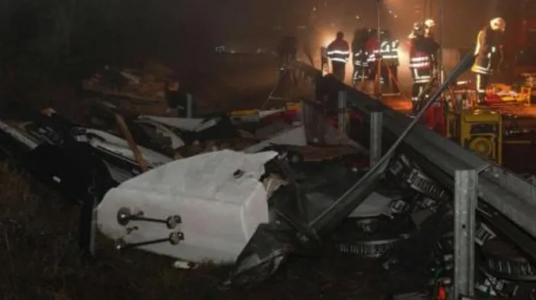 Kaos u magli: U lancu smrskanih vozila poginulo dvoje ljudi