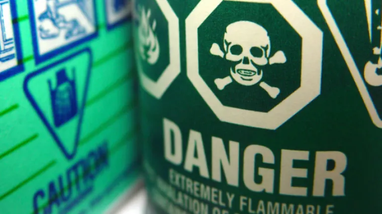 Nije htio udati kćer pa zalili cijelu obitelj kiselinom