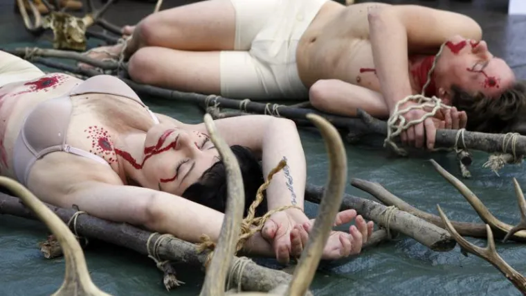 Goli&scaron;avi performans u centru Zagreba