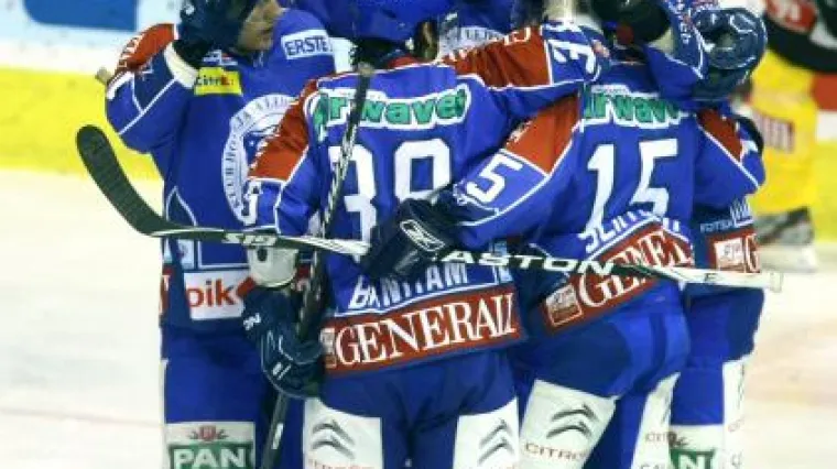 Medve&scaron;čak gazi sve pred sobom