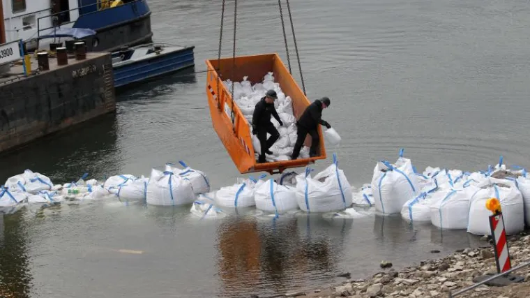 Zaostala bomba evakuirala pola grada