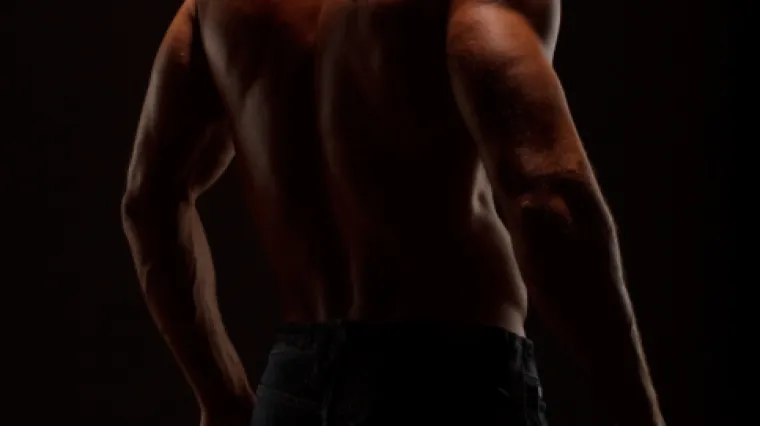 Goli bilder divljački prebio bračni par