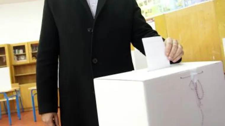 Darinko Kosor dao svoj mandat na raspolaganje