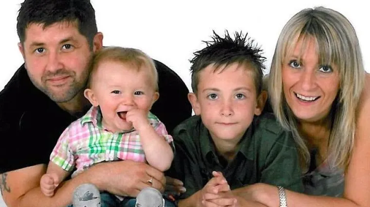 Pobio obitelj, oprao auto, pa počinio samoubojstvo