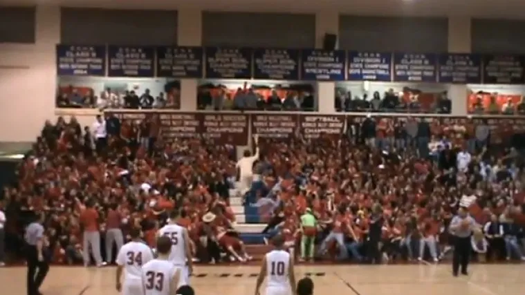 Mojsije se ukazao na utakmici