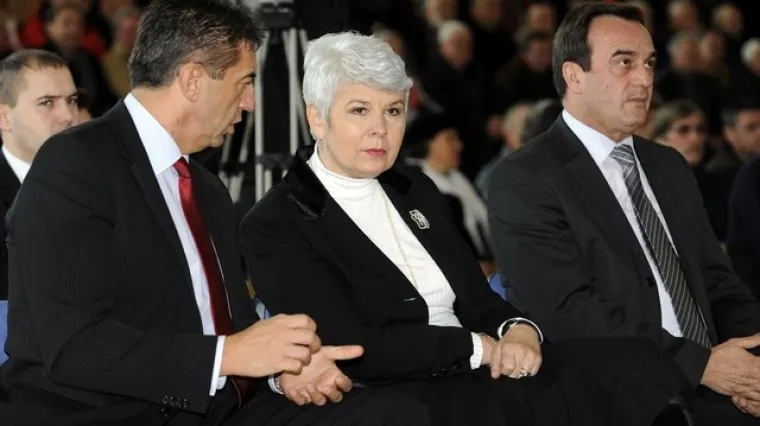 Nije im lako: Muke po Kosor i Milanoviću