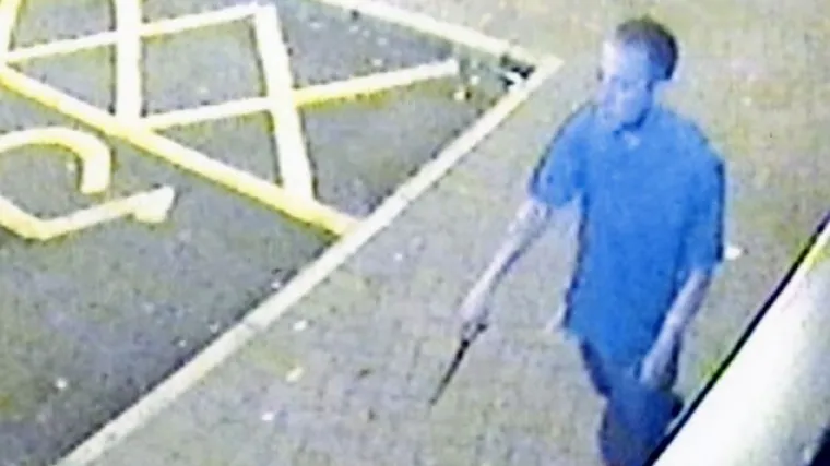 Ponosno pokazivao nož kojim je zaklao djevojku