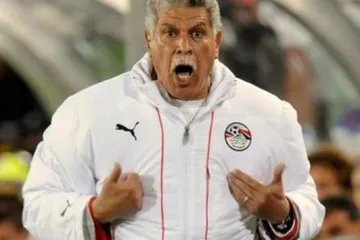 Ima 62 godine, ali i dalje s loptom može sve!