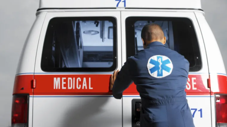 Ukrao vozilo hitne pomoći da se odveze u bolnicu