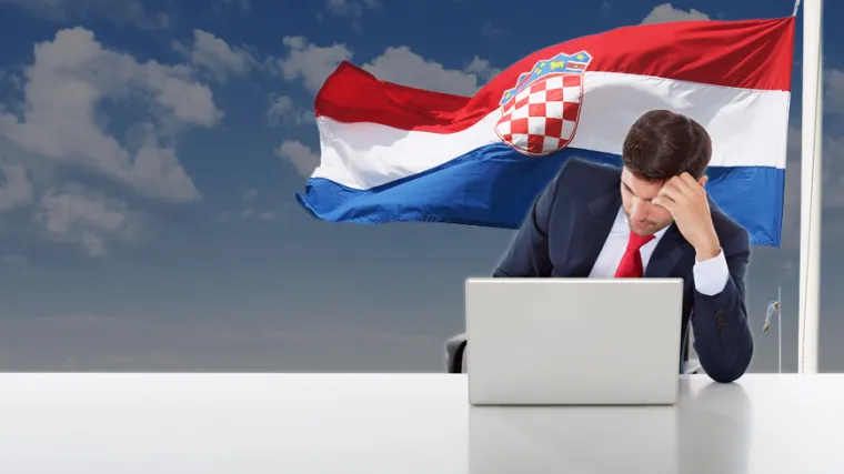 I državna uprava radi prekovremeno