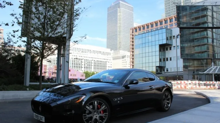 Klinac 'posudio' očev Maserati i divljao po gradu