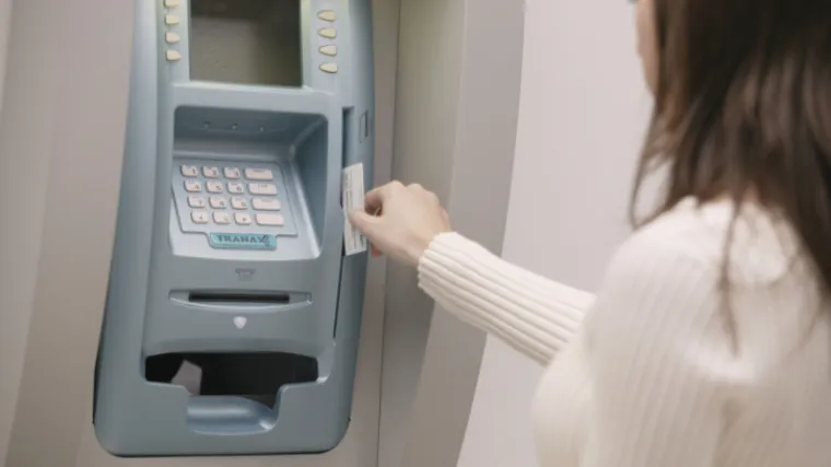 Iskopali tunel kako bi opljačkali bankomat