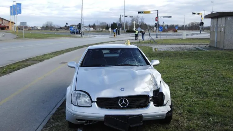 Preminula djevojčica na koju je naletio Mercedes