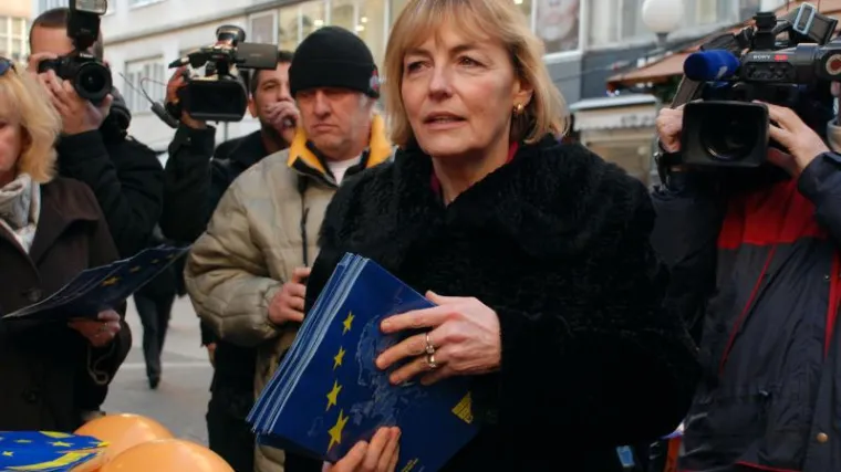 Protivnici EU kazneno prijavili Vesnu Pusić!