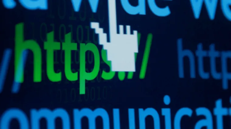 Facebook i Twitter uskoro pod nadzorom FBI-ja