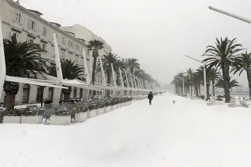 Kerum Splićanima: Pa kako žive ljudi u Sibiru na -20?!