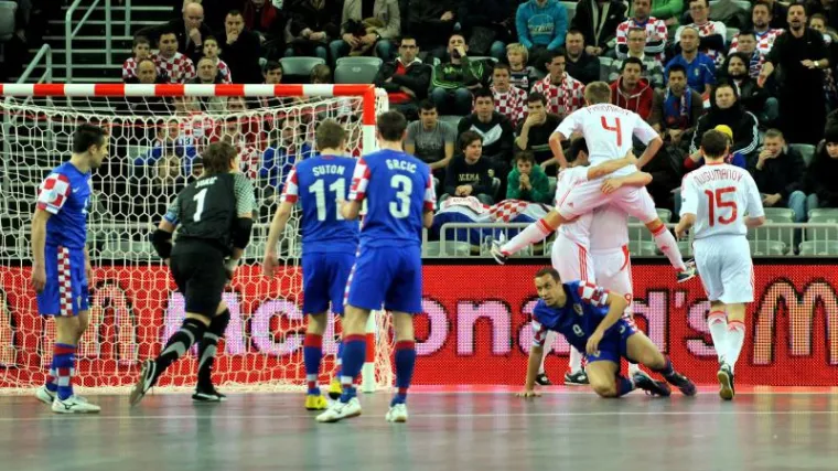 Rusija ipak klasa za sebe