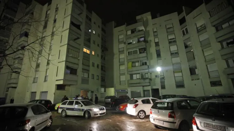 Branitelj se objesio na balkonu