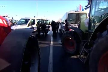 Mljekarima puk'o film pa se sukobili s policijom