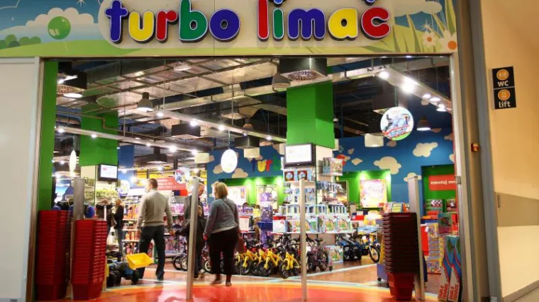 Drama u Turbo Limaču: Kerumovi radnici zauzeli trgovinu!