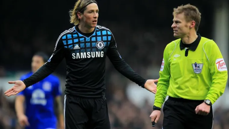 Torresa očajni nastupi stajali glave