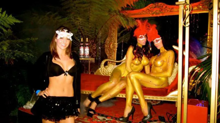 Ovako izgledaju razvratni tulumi osnivača Playboya