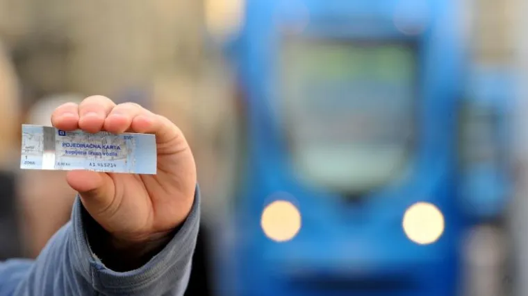 Ogorčeni zagrebački studenti bojkotiraju ZET