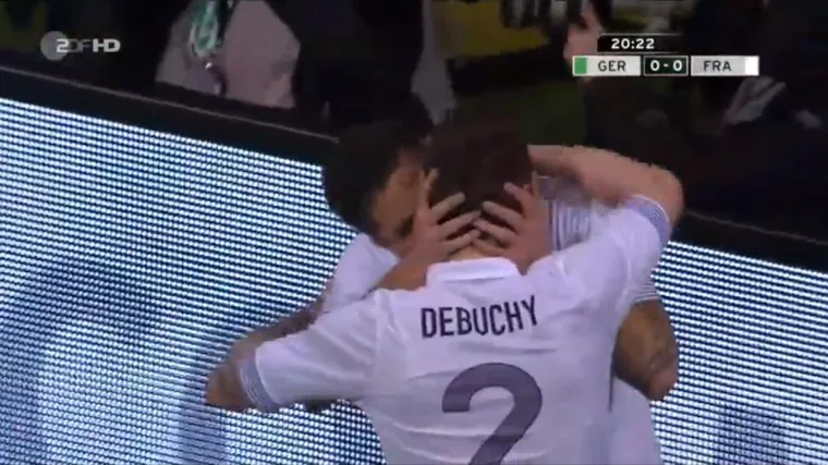 O ovom poljupcu bruji cijeli nogometni svijet!