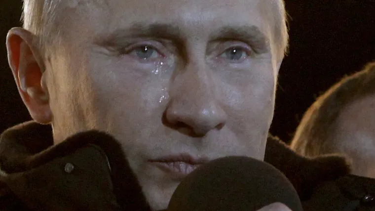 Putin zaplakao pred 100 tisuća ljudi: Pobijedili smo u čistoj borbi!