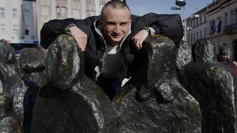 Pje&scaron;ačit će od Osijeka do Kine!