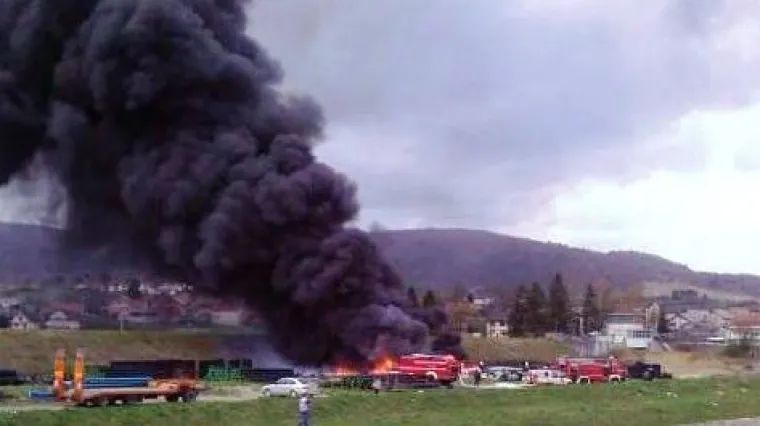 Gorjele kanalizacijske cijevi, &scaron;irio se gusti otrovni dim