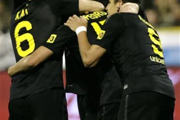 Barca stišće i dalje: Zaostatak samo tri boda